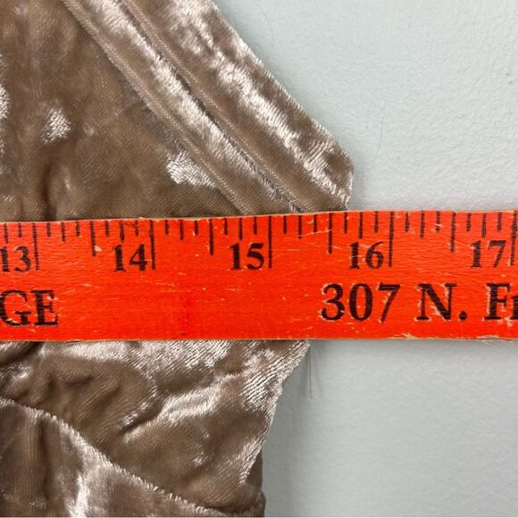 entro Crushed Velvet and Lace Mini Dress Tan Sleeveless Tank Skater Sz L 10/12 - Picture 6 of 14